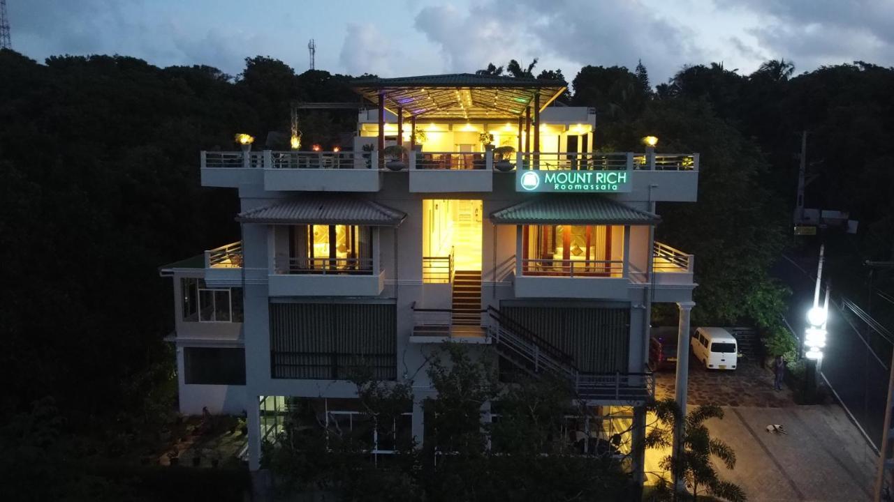 Mount Rich Rumassala Hotel Unawatuna Exterior photo